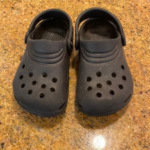 Black crocs toddler size 8/9
